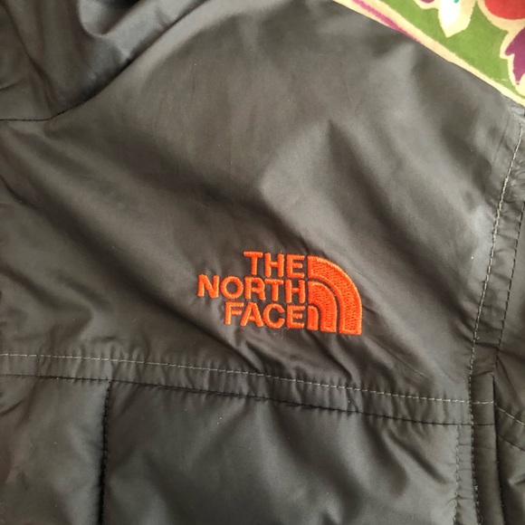 Boys north face winter coat WILL ACCEPT OFFERS - Picture 2 of 4